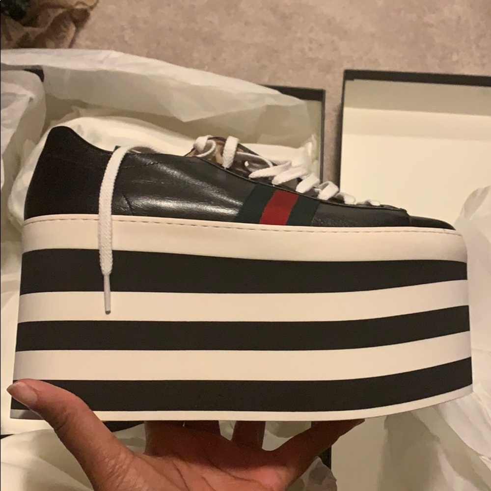 Quentin/NS NYLON GUCCI SIZE 39 1/2
